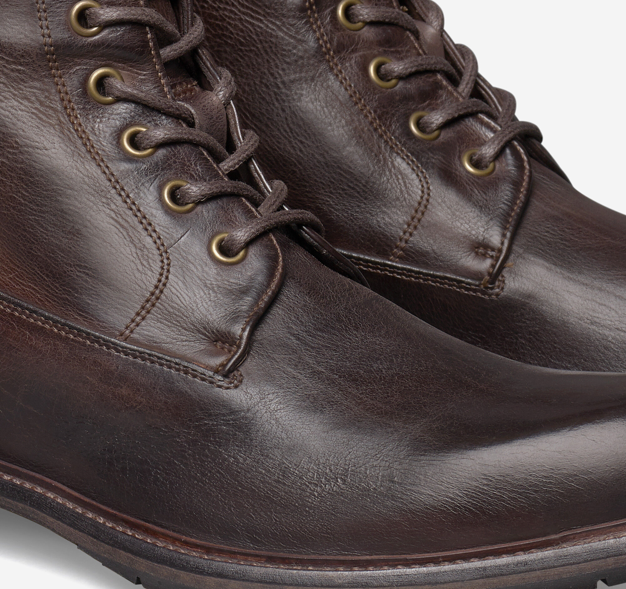 lofting shearling boot