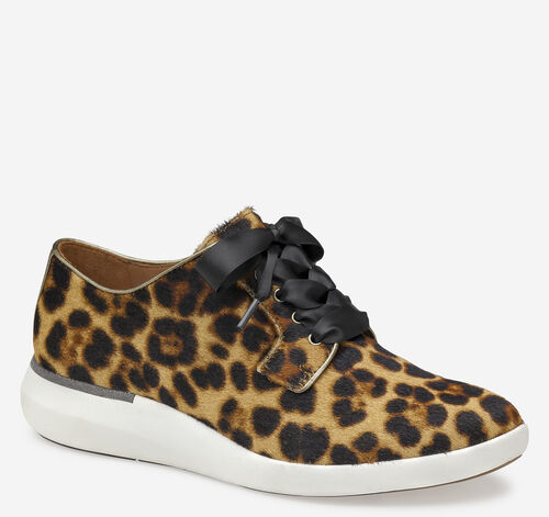 Dakota Lace-Up